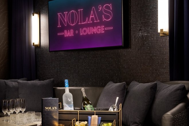 Nola’s Bar & Lounge Seating