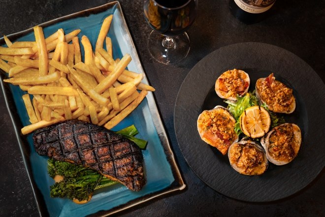 clams & steak villain & saint